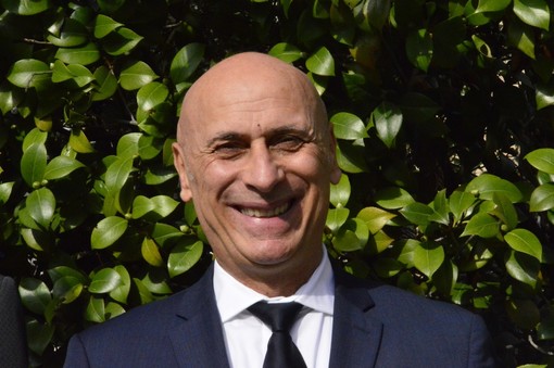 Elezioni, il consigliere regionale Anzalone lascia il gruppo 'Cambiamo': "Il progetto ha perso vigore" Elezioni, il consigliere regionale Anzalone lascia il gruppo 'Cambiamo': "Il progetto ha perso vigore"