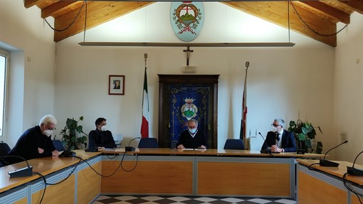Collegamento al depuratore di Borghetto, la Val Maremola alza la voce: "Non possiamo stare fermi ad aspettare che non si decida"