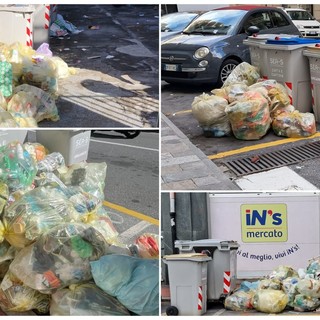 Savona invasa dai sacchi della plastica, Scaramuzza (Lega): "I dipendenti di Ata durante l'allerta raccoglievano la spazzatura"