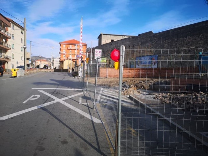 Pietra Ligure, con il senso unico in via Rossello in arrivo anche una pista ciclabile per accedere al centro storico