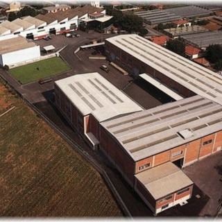 Foto dall'alto dello stabilimento Sanzone