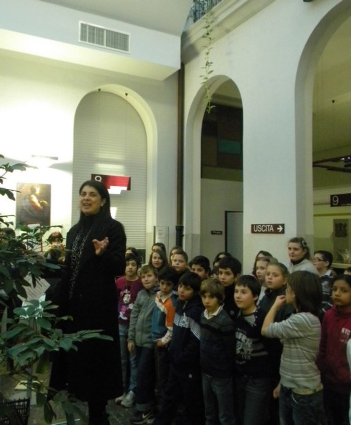 Savona: fotonotizia dell'inaugurazione del presepe multietnico presso il Comune Savona: fotonotizia dell'inaugurazione del presepe multietnico presso il Comune