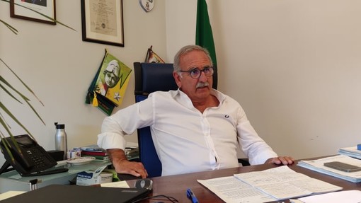 Futuro ex cantieri Rodriquez, De Vincenzi sbotta: "Abbiamo capito che Carrara è in campagna elettorale, ma a tutto c’è un limite"