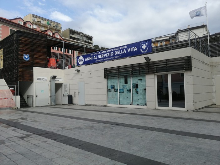 Finale, "open evening" con la Croce Bianca: porte aperte stasera 6 marzo per scoprire il mondo del soccorso