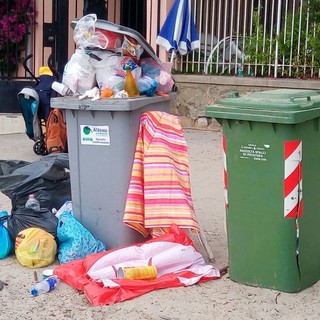 Continua il turismo "low cost" sulle spiagge savonesi