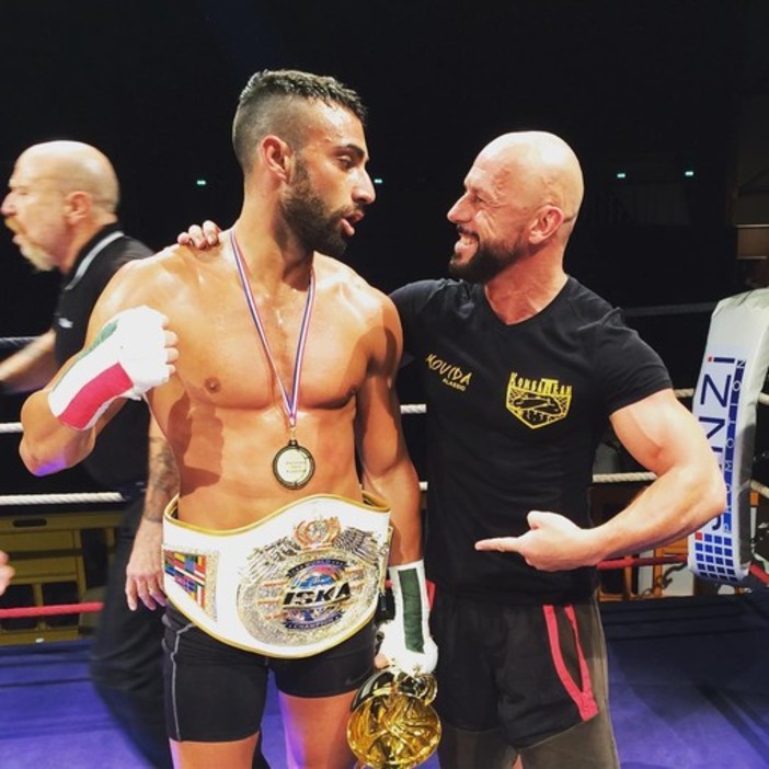 Iska 78 kg: l'alassino Stefano Fanelli è il nuovo campione del mondo! "La dedica più grande è per mio padre" Iska 78 kg: l'alassino Stefano Fanelli è il nuovo campione del mondo! "La dedica più grande è per mio padre"