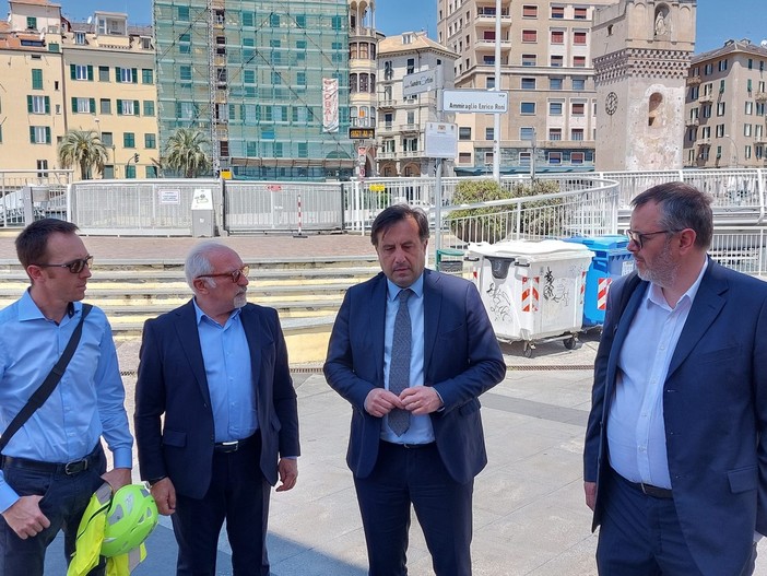 Ponte guasto della Darsena, la riapertura entro una decina di giorni: "Cercheremo di fare tutto nelle tempistiche" (FOTO)