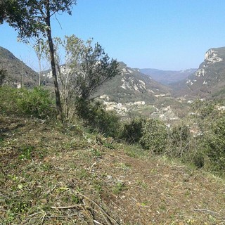 Grande attesa per il progetto “Sentieri del Finalese”, qualche preoccupazione da parte dei verdi