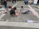 Savona, gli studenti del liceo Artistico disegnano immagini sulla sicurezza in Piazza Sisto (FOTO e VIDEO)