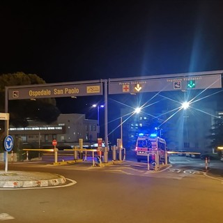 Savona, scontro moto-furgone in Piazza Aldo Moro: due feriti