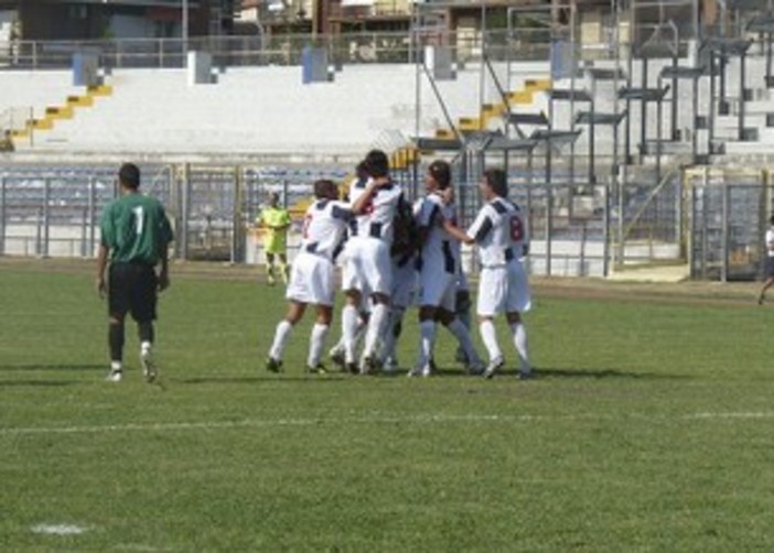 Calcio, movimenti di mercato in casa biancoblù, parte Piccioni