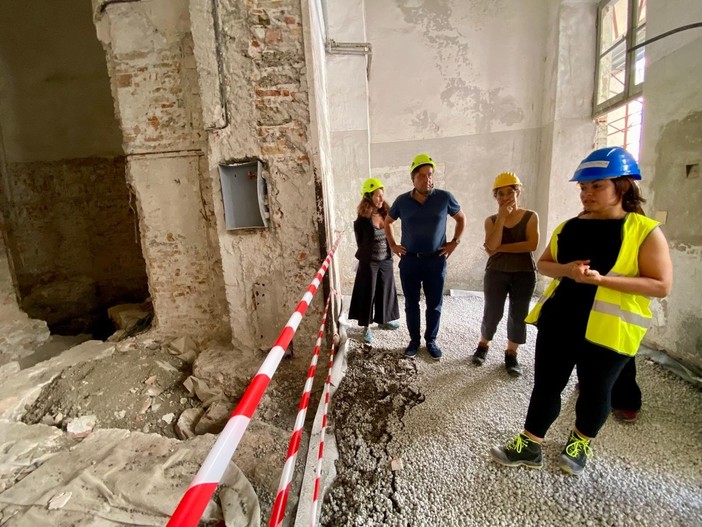 Savona, Palazzo Santa chiara si svela e durante i lavori emergono parti non conosciute Savona, Palazzo Santa chiara si svela e durante i lavori emergono parti non conosciute