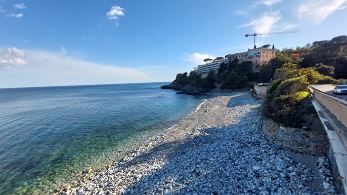 Spiaggia delle ex Colonie a Varazze, via libera al progetto Bagni Olmo: il litorale rimarrà libero Spiaggia delle ex Colonie a Varazze, via libera al progetto Bagni Olmo: il litorale rimarrà libero