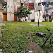 42enne cade dal quarto piano, è ricoverata in Rianimazione: non sarebbe in pericolo di vita 42enne cade dal quarto piano, è ricoverata in Rianimazione: non sarebbe in pericolo di vita