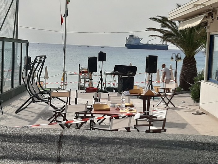 Omicidio di Deborah Ballesio: il racconto dei testimoni: "Aveva preso lezioni di kickboxing e il porto d'armi ma non ha avuto tempo per difendersi" (VIDEO) Omicidio di Deborah Ballesio: il racconto dei testimoni: "Aveva preso lezioni di kickboxing e il porto d'armi ma non ha avuto tempo per difendersi" (VIDEO)