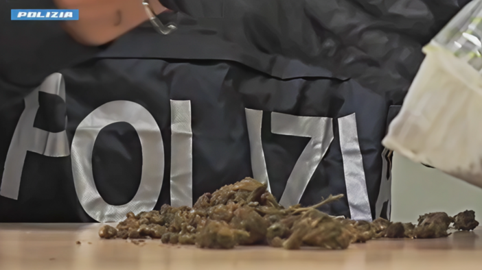 Maxi operazione antidroga: 4 arresti e 14 denunce nel Savonese (VIDEO)