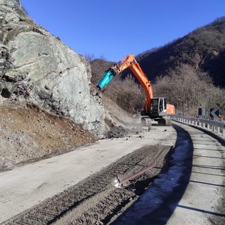 Ripristino della SS334 "del Sassello": dal 5 febbraio riaperta a senso unico alternato Ripristino della SS334 "del Sassello": dal 5 febbraio riaperta a senso unico alternato