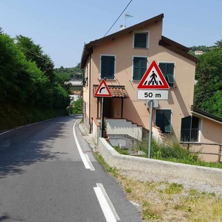 Altare, un cittadino: "In Salita Arcara serve un nuovo lampione", il sindaco: "Zona interamente illuminata a LED, mi sincererò della situazione"