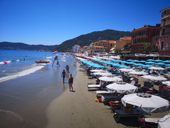 Alta pressione e afa moderata: sarà estate vera per il weekend