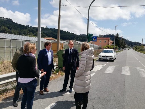 Andora, sicurezza in via Piangrande: sopralluogo congiunto di Comune e Provincia