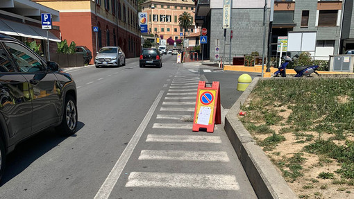 Finale, rifacimento della segnaletica orizzontale sulla via Aurelia: il 15 giugno disagi nella prima mattinata