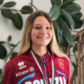 Sarah Rizea, dalla vasca alla corona passando per la scuola. La dirigente Bencardino: "Il ruolo dell'istruzione al servizio del talento e dell'inclusione" Sarah Rizea, dalla vasca alla corona passando per la scuola. La dirigente Bencardino: "Il ruolo dell'istruzione al servizio del talento e dell'inclusione"