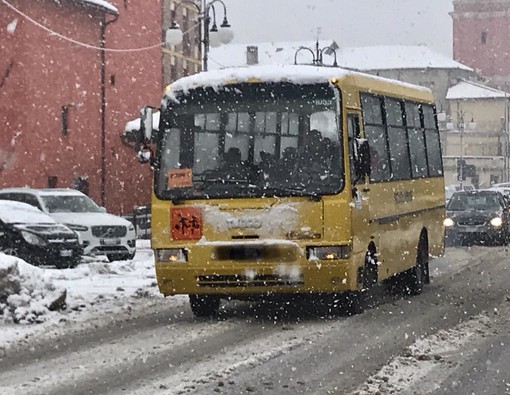 Allerta arancione per neve in Val Bormida, scuole chiuse in diverse località