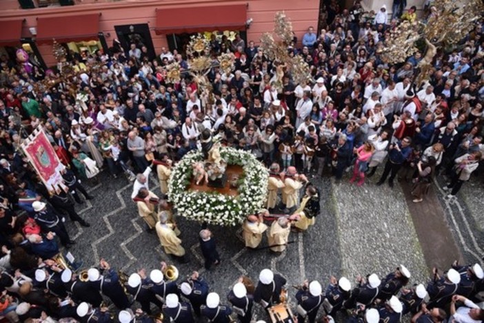 A Varazze è il giorno della patrona Santa Caterina: la città in festa