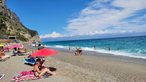 Spiagge, Legambiente Liguria e Mare Libero: “Abbassare la percentuale di libere va contro l'equilibrio richiesto” Spiagge, Legambiente Liguria e Mare Libero: “Abbassare la percentuale di libere va contro l'equilibrio richiesto”