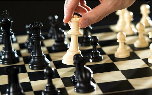 Scacchi, a Vezzi Portio il primo torneo semilampo “San Bernardo”: sfida domenica 28 giugno a Magnone