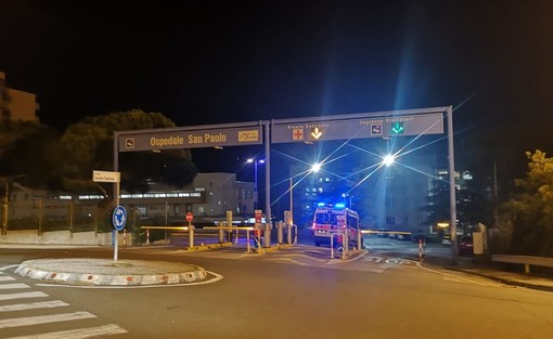 Savona, scontro moto-furgone in Piazza Aldo Moro: due feriti
