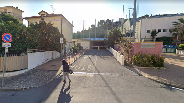 L'ingresso dell'Alassio Stadio Park (foto da Google Maps)