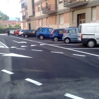 Caos posteggi dopo la nuova segnaletica in Albisola Superiore