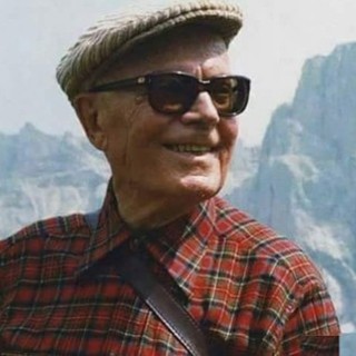 Pertini avrà la sua statua in bronzo a Stella, il calco della scultura donato da un artista di Siracusa