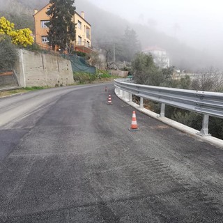 Celle, riapre la Sp22 ai Brasi: nel novembre 2019 la strada aveva ceduto sotto le violenti piogge Celle, riapre la Sp22 ai Brasi: nel novembre 2019 la strada aveva ceduto sotto le violenti piogge