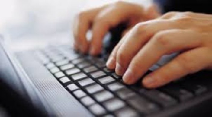 Al via oggi le iscrizioni online a scuola: le famiglie savonesi potranno inoltrare le richieste per l’anno scolastico 2017/18