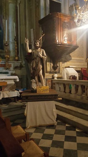 "San Giovanni rischia il crollo, salviamo almeno la statua" "San Giovanni rischia il crollo, salviamo almeno la statua"