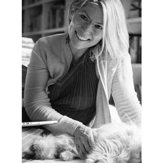 Albisola Superiore, Sara Rattaro presenta il suo ultimo romanzo "Una felicità semplice" Albisola Superiore, Sara Rattaro presenta il suo ultimo romanzo "Una felicità semplice"