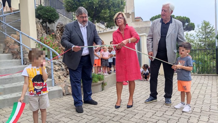 Borgio Verezzi, inaugurata la Scuola dell’Infanzia a gestione pubblica: "Evento significativo per tutta la comunità" (FOTO) Borgio Verezzi, inaugurata la Scuola dell’Infanzia a gestione pubblica: "Evento significativo per tutta la comunità" (FOTO)