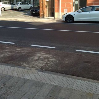 Savona, ancora critiche per i lavori su via Nizza, nel mirino la segnaletica orizzontale