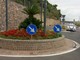 Cede l'impianto frenante: gru "impazzita" nel Castello Borelli di Capo Santo Spirito. Aurelia chiusa al traffico Cede l'impianto frenante: gru "impazzita" nel Castello Borelli di Capo Santo Spirito. Aurelia chiusa al traffico