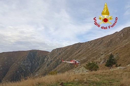 Precipita con il parapendio a Bagnolo Piemonte: savonese perde la vita Precipita con il parapendio a Bagnolo Piemonte: savonese perde la vita