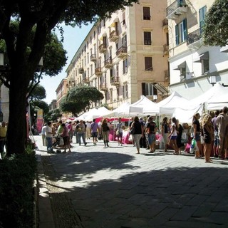 Come ogni ultimo fine settimana del mese ritorna a Savona Paesi e Sapori Come ogni ultimo fine settimana del mese ritorna a Savona Paesi e Sapori
