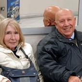 Alassio, nozze d’oro per il fotografo Silvio Fasano e la moglie Renata Alassio, nozze d’oro per il fotografo Silvio Fasano e la moglie Renata