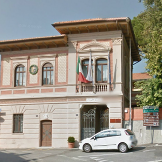 L'Azienda Pubblica "Siccardi Berninzoni" mette in vendita immobili a Spotorno L'Azienda Pubblica "Siccardi Berninzoni" mette in vendita immobili a Spotorno