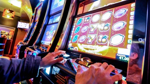 A Cairo Montenotte rimane il limite orario per le slot machine