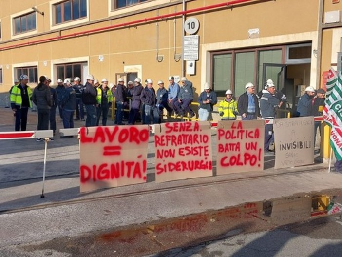 Vado, una manifestazione d'interesse per la Sanac. Cgil e Cisl: "Vedremo chi l'ha presentata e con quale offerta"