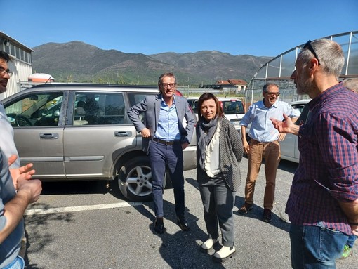 Albenga, adeguamento confluenza di rio Fasceo e Carendetta con Carenda: sopralluogo del sindaco Tomatis e del vice Passino Albenga, adeguamento confluenza di rio Fasceo e Carendetta con Carenda: sopralluogo del sindaco Tomatis e del vice Passino