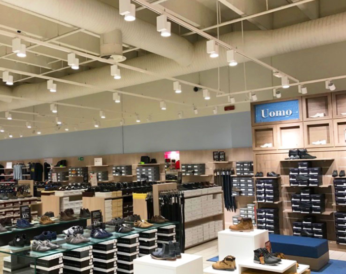 Coronavirus: Scarpe&Scarpe avvia un piano industriale, riguarderà anche i negozi del savonese Coronavirus: Scarpe&Scarpe avvia un piano industriale, riguarderà anche i negozi del savonese