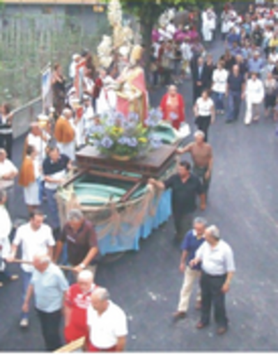 A Leca d'Albenga tradizione e novità per la festa di San Pietro A Leca d'Albenga tradizione e novità per la festa di San Pietro
